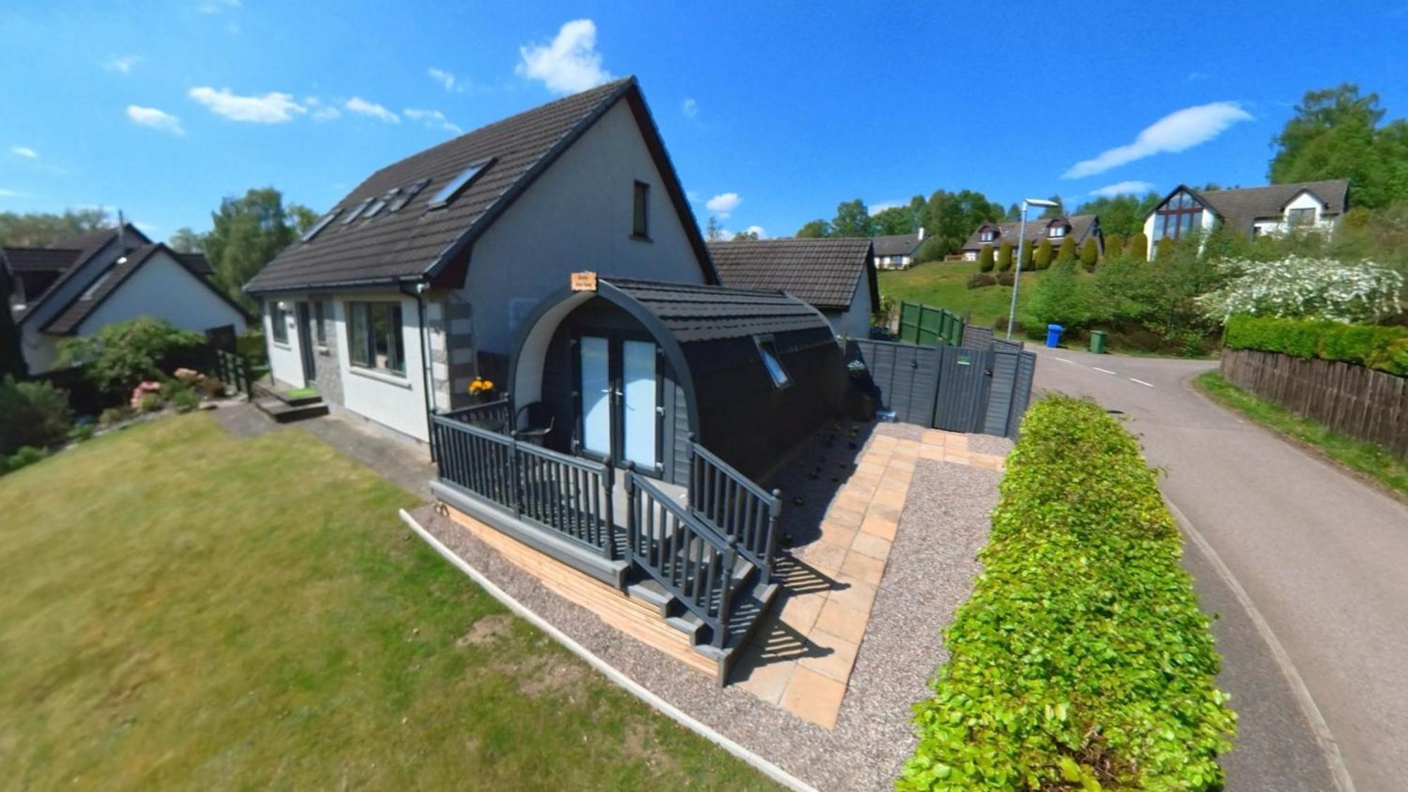Bonny Wee Snug - Pod In Spean Bridge Apartment Exterior foto